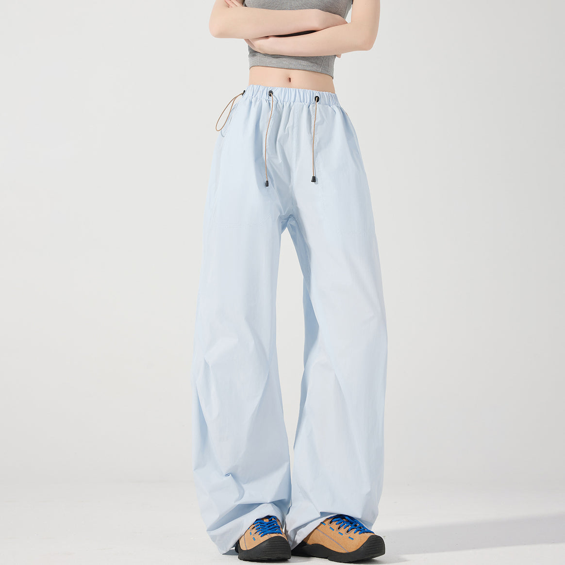 Women's wide technical cargo pants with drawstring waistband Mune Fashion