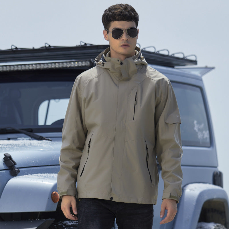 Ladies' technical rain and leisure jacket with adjustable hood and multiple pockets Mune Fashion