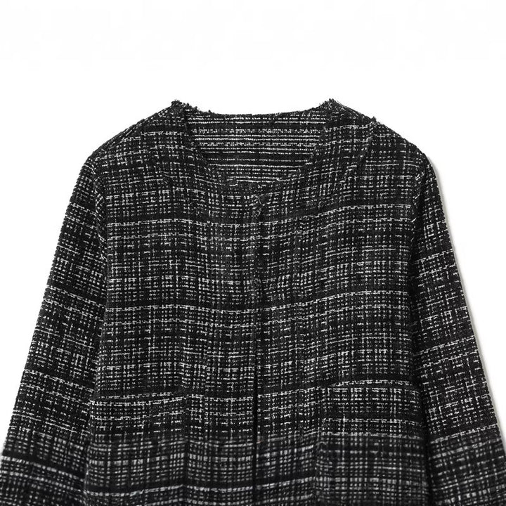 Women's Boxy Tweed Jacket in Boucle Look with Concealed Button Placket and Boxy Silhouette Mune Fashion
