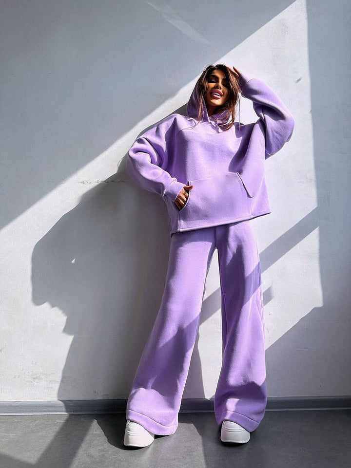 Ladies Cool Oversized Hoodie and Wide Leisure Pants Mune
