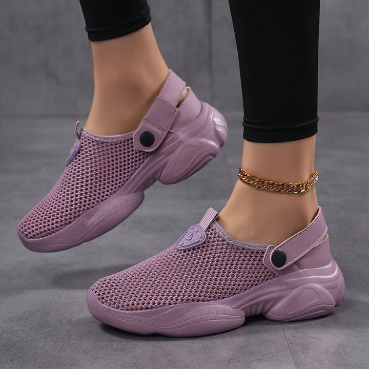Women’s lightweight knitted slip-on shoes with mesh upper, shock-absorbing platform sole and adjustable heel strap Mune Fashion