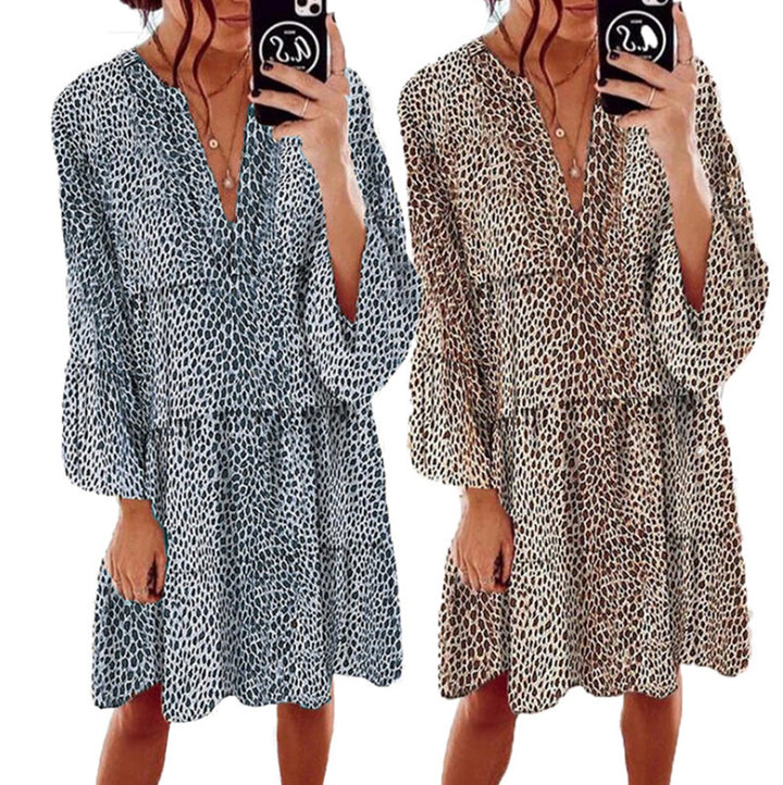 Women's cropped A-line tunic dress with deep V-neck, tiered skirt, and wide batwing sleeves Mune Fashion