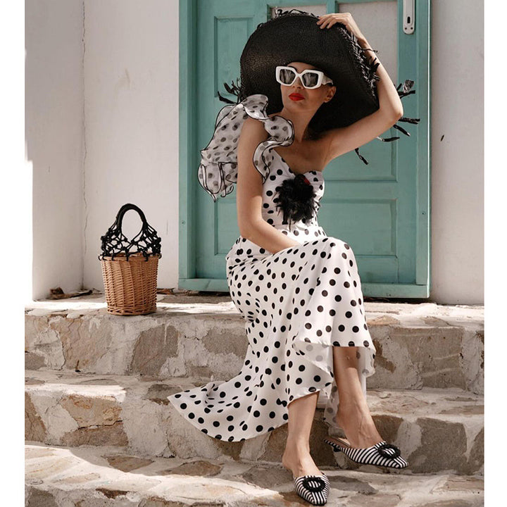 Women's One-Piece Swimsuit with Asymmetric Ruffle Design Mune Fashion