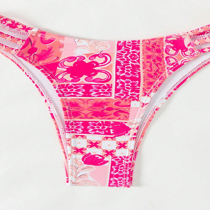 Women's bandeau bikini with elegant lace-up details Mune Fashion