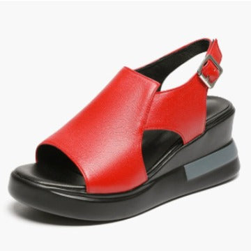 Ladies Modern Platform Sandal with ergonomic memory footbed, adjustable heel strap and non-slip rubber sole Mune Fashion