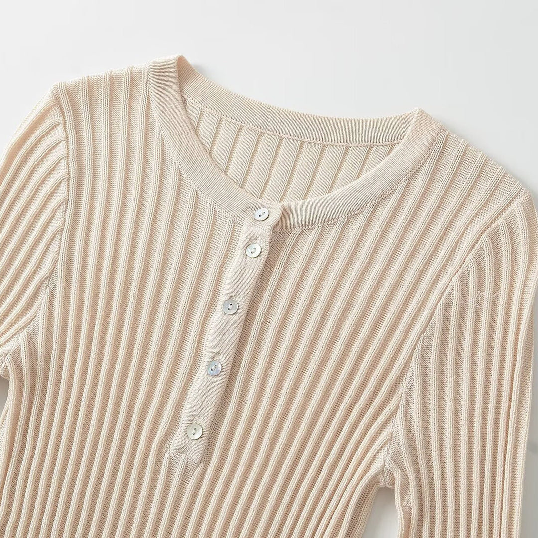 Women's figure-hugging ribbed long sleeve fine knit shirt with Henley button placket Mune Fashion