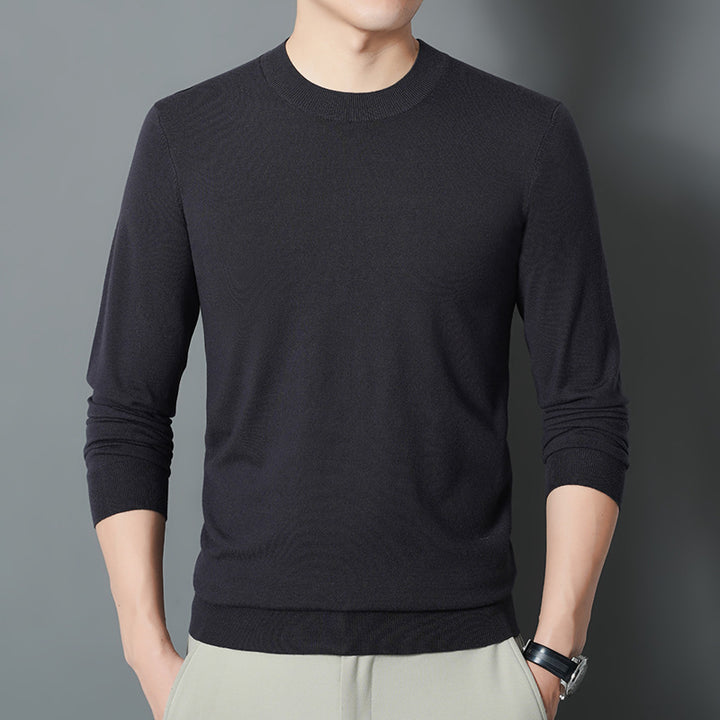 Men's fine round neck sweater made of fine knit with a narrow silhouette Mune Fashion