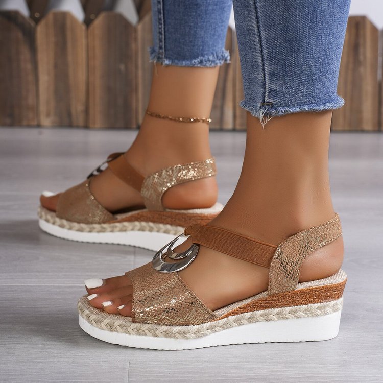 Damen Keil-Sandalen mit Bast-Plateau, elastischem Riemen und Zier-Öse Mune Fashion