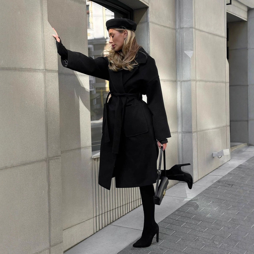 Women's wrap coat made of wool blend with belt at waist and patch pockets Mune Fashion