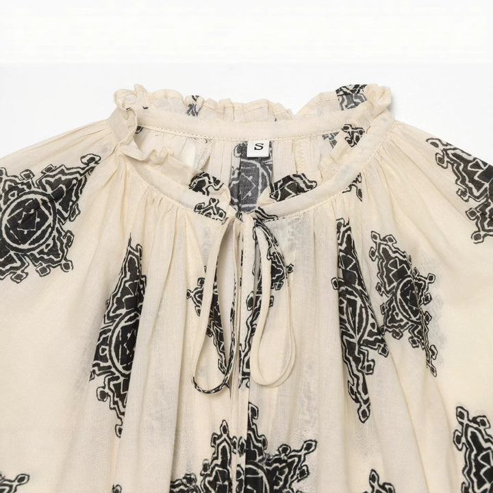 Women Wide Boho Blouse with Ruffled Collar, Drawstring and Balloon Sleeves Drune