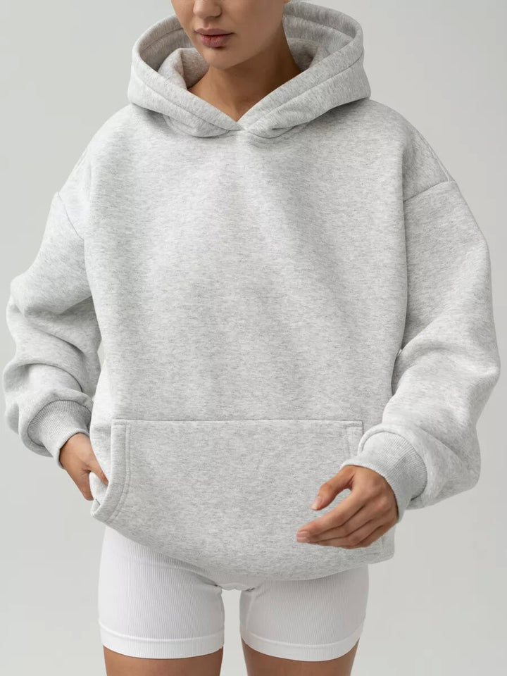 Women's oversized hoodie with kangaroo pocket and dropped-shoulder cut Mune Fashion
