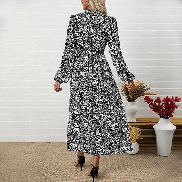 Women's Maxi Dress with Tailored Cut and Floral Patterns Mune Fashion