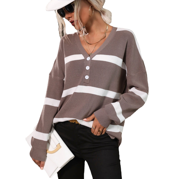 Women's Loose V-Neck Fine Knit Sweater with Button Placket and Dropped Shoulder Mune Fashion