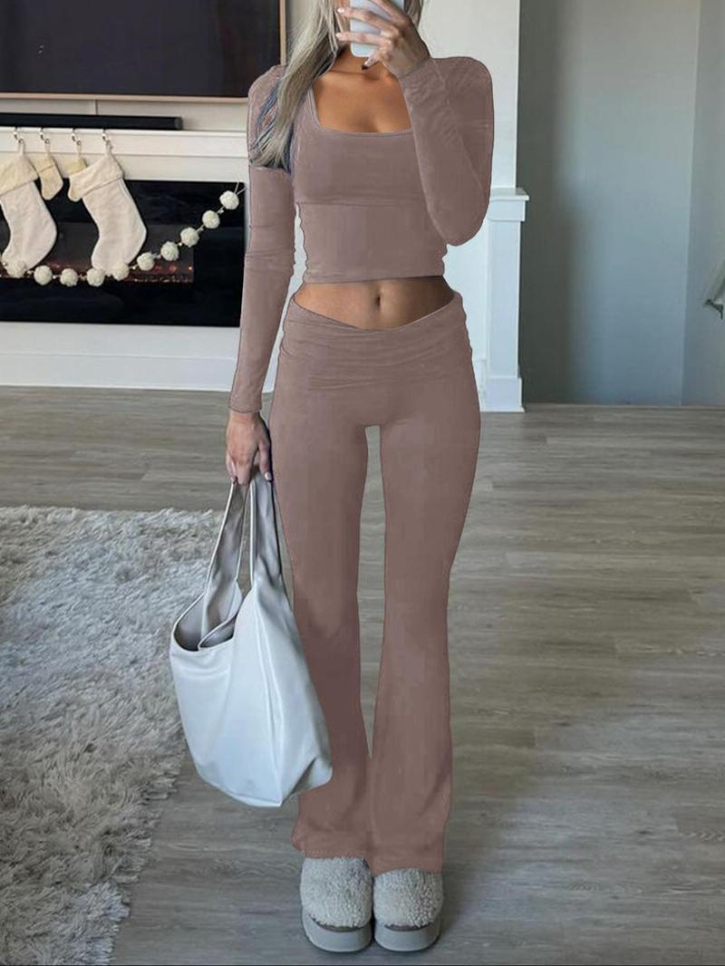 Women's Sporty Set with Long-Sleeved Top and Wide Pants Mune