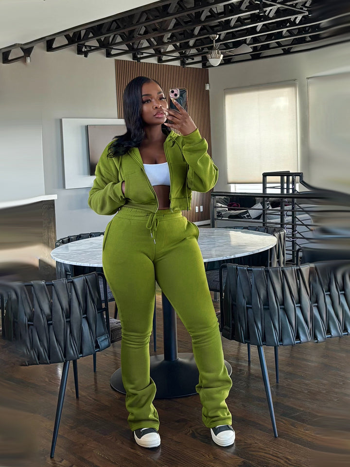 Women's cropped zip hoodie and high-waist jogger set with drawstring and lightly gathered ankle cuffs Mune Fashion