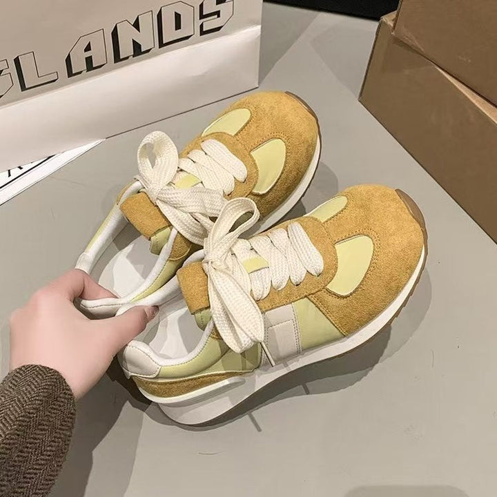 Women's fashion sneakers with soft cushioned sole and breathable upper material Mune Fashion
