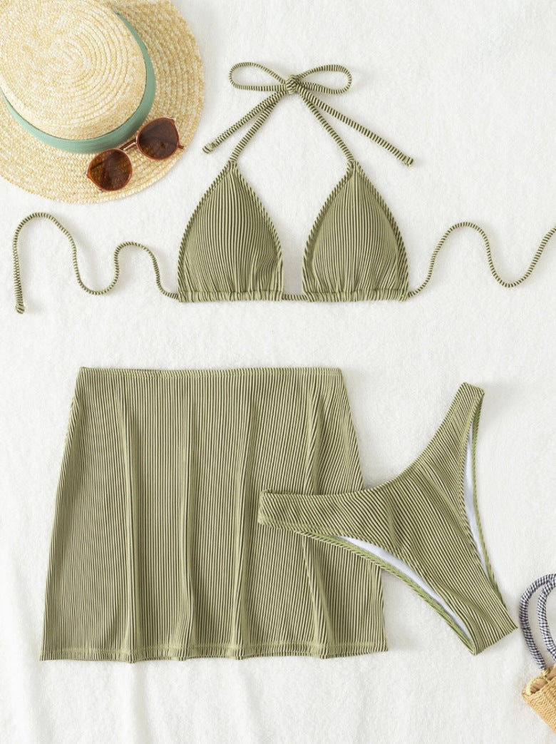 Women's bikini set with elegant ribbed texture and matching skirt Mune Fashion