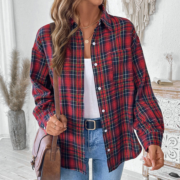 Women's Oversized Check Shirt Blouse made of soft flannel with chest pocket and extended back part Mune Fashion