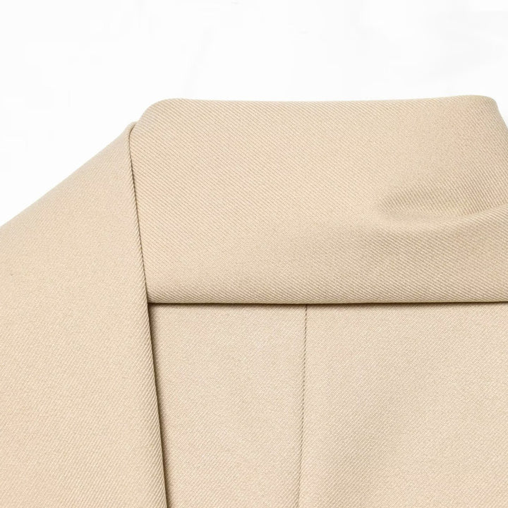 Women's Cape Coat with Integrated Shawl Collar and One-Button Closure Mune Fashion