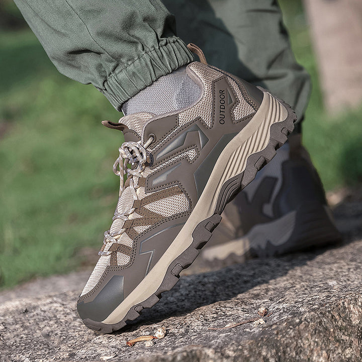Men's robust trail and hiking sneaker with multi-terrain profile sole, breathable mesh upper, and reinforced toe cap Mune Fashion