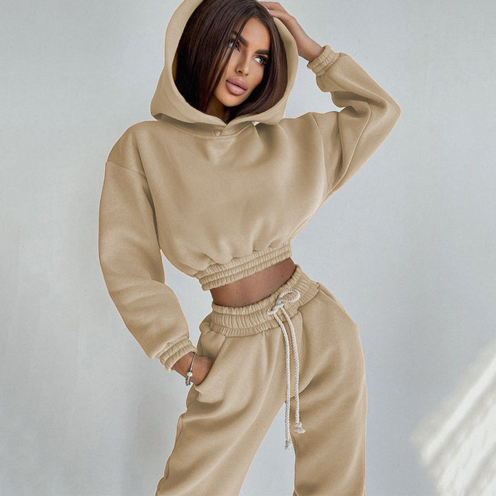 Women's nan Cropped-Hoodie-Loungewear-Set with elastic ribbed waistband, high-waisted joggers and decorative drawstring Mune Fashion