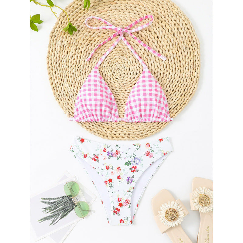 Women's bikini set with floral top and checked bottom Mune Fashion