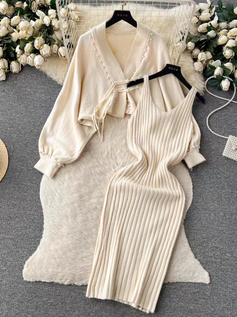 Ladies Elegant Knit Set with Rib Design Mune Fashion