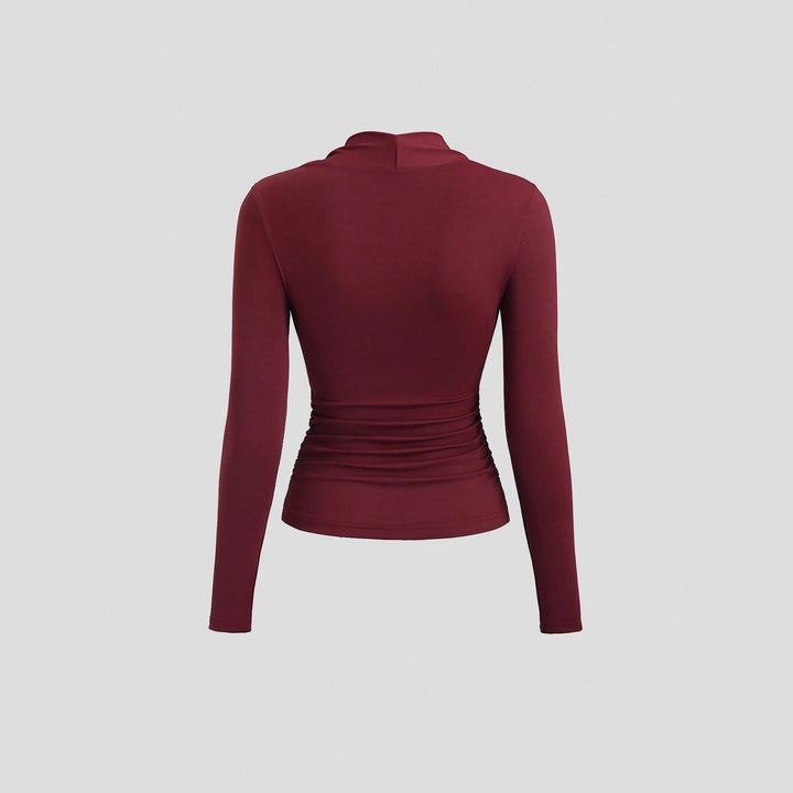 Women's figure-hugging gathered top with heart-shaped neckline, bustier look and gold decorative clasp Mune Fashion