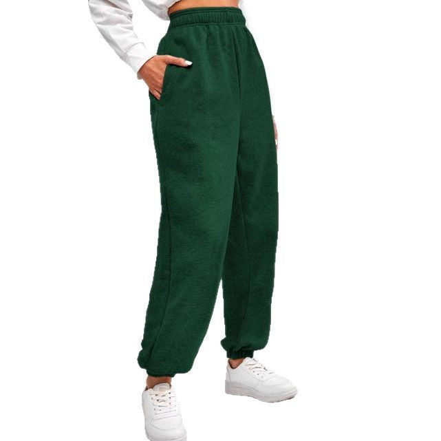 Women's high-cut Relax-Fit jogging pants with elastic waistband, side pockets, and gathered leg cuffs Mune Fashion