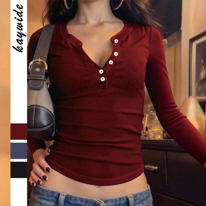 Ladies tailored Henley long sleeve with V-button placket, body-shaping stretch jersey, and slim silhouette Mune Fashion