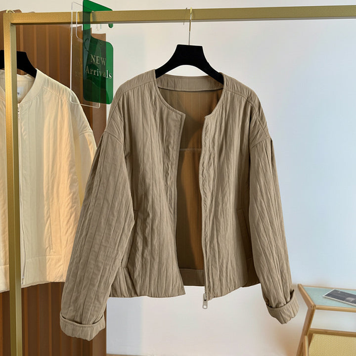 Women Light Quilted Bomber Jacket with Stand-up Collar and Zipper Mune Fashion