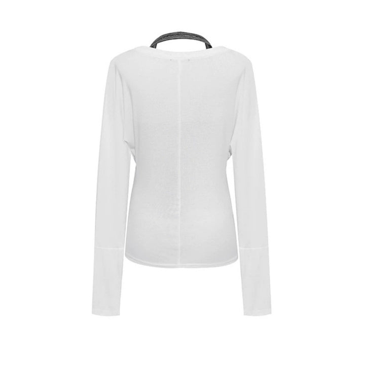 Women's layer long-sleeve shirt with deep V-neck, halter inner layer and side script print Mune Fashion