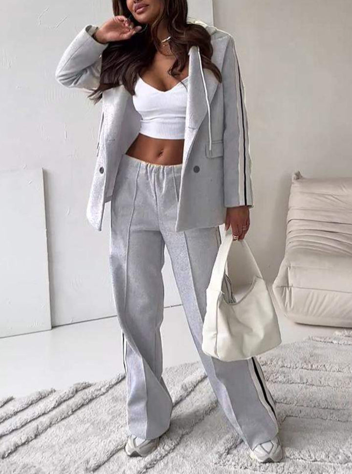 Women's sporty-elegant blazer two-piece with hooded blazer and wide training pants with side stripe Mune Fashion