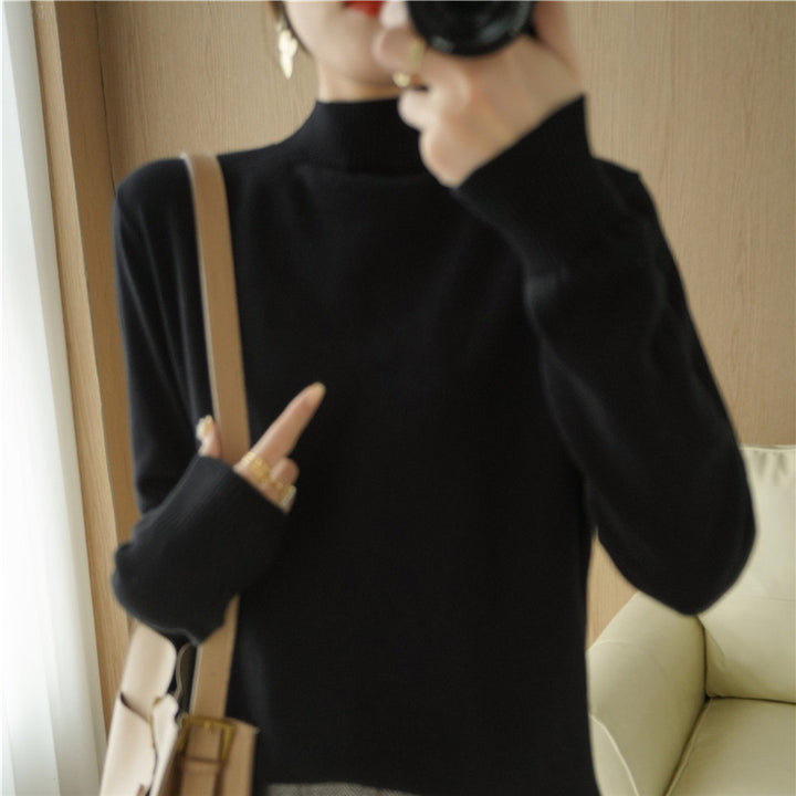 Women's Lightweight Short-Cut Stand Collar Sweater Made of Fine Knitting with Extended Ribbed Cuffs Mune Fashion