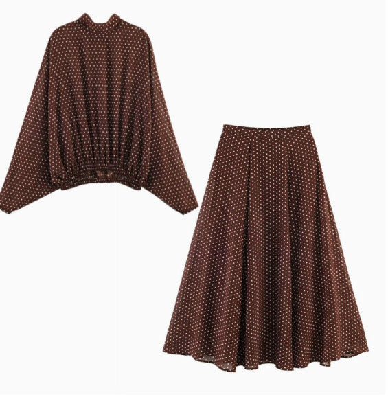 Women 100+ oversized polka dot blouse with batwing sleeves, stand-up collar and elastic hem Mune Fashion