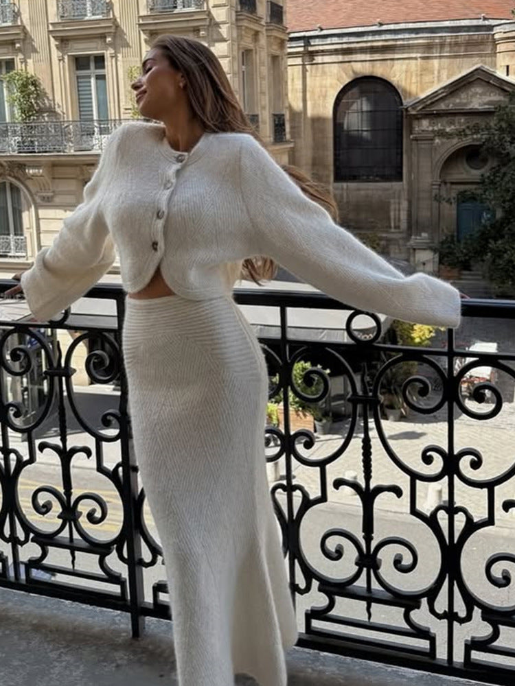 Women's Two-Piece Knit Set with Cropped Cardigan and Maxi Skirt Mune Fashion