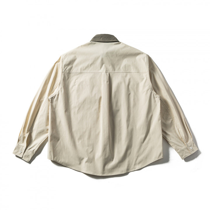 Men's oversized shirt in relaxed fit with contrast collar and patch chest pocket Mune Fashion