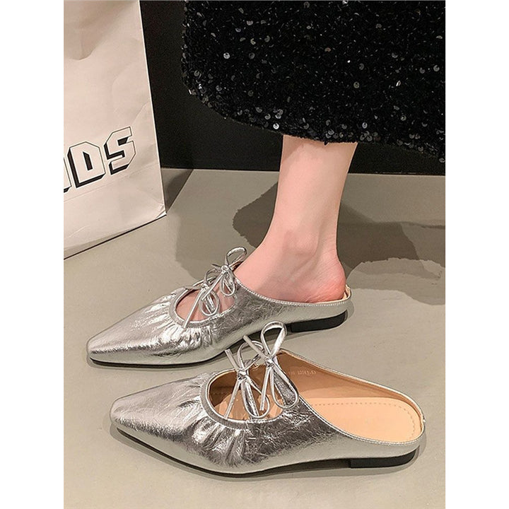 Women's pointed metallic mules with gathered forefoot and decorative lacing Mune Fashion
