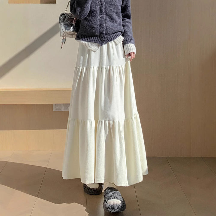 Ladies Long Tiered Skirt with Voluminous Hem Mune Fashion