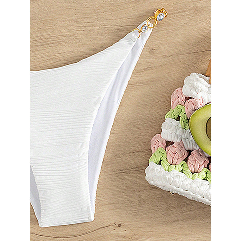 Women's High-Quality Bikini with Elegant Jewelry Detail Mune Fashion