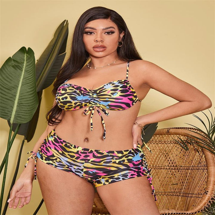 Ladies bikini set with intricate lacing and animal print Mune Fashion