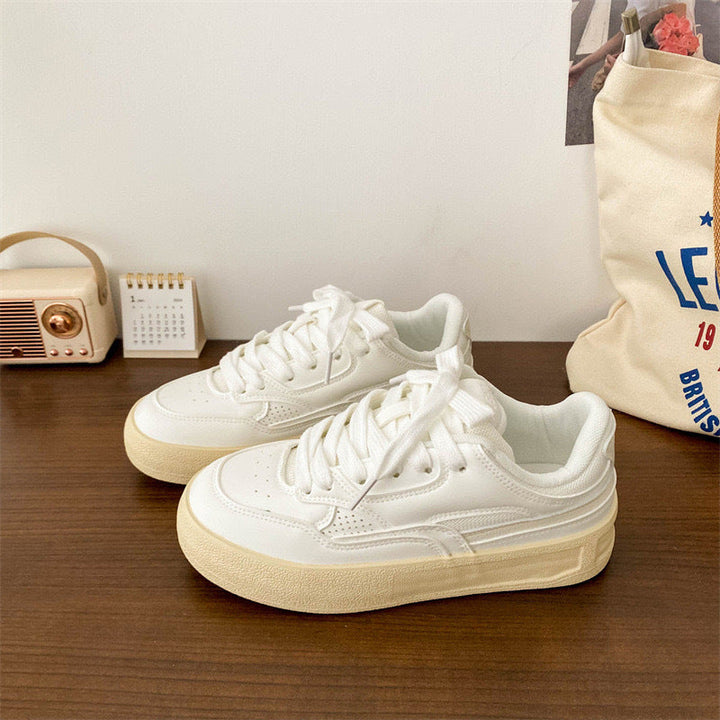 Women Vintage Sneaker with Height and Comfort Mune Fashion