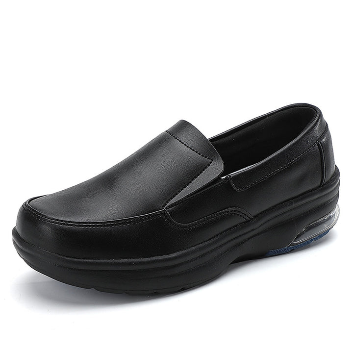 Men's ergonomic clinic slipper for healthcare professionals with air-cushioned heel padding and slip-resistant profile sole Mune Fashion