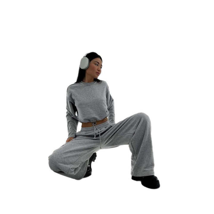 Women's Short Drawstring Sweatshirt with Ribbed Hem and Casual High-Waist Jogging Pants Mune Fashion