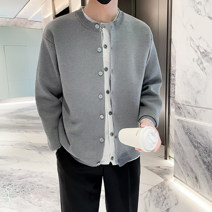 Men's Lightweight Fine Knit Cardigan with Round Neck, Minimalist Look and Contrast Button Placket Mune Fashion