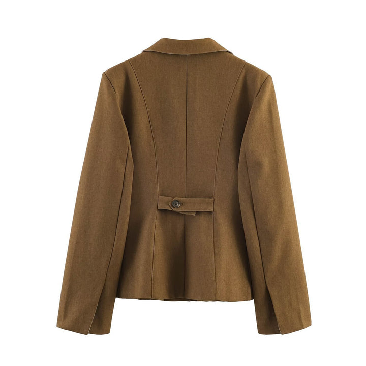 Women Tailored Short Blazer with Fitted Seams and Flap Pockets Mune Fashion