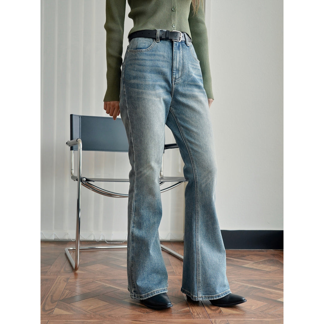 Women's High-Waist Flared Jeans with Vintage Wash and Light Flare Shape Mune Fashion