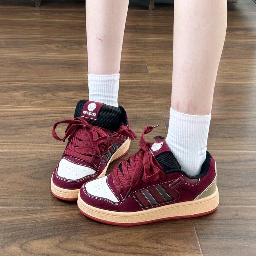 Ladies fashionable sneakers with breathable mesh upper and cushioning comfort Mune Fashion
