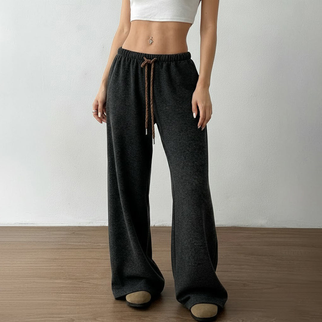 Ladies wide high-waist lounge pants with drawstring and flowing palazzo cut Mune Fashion