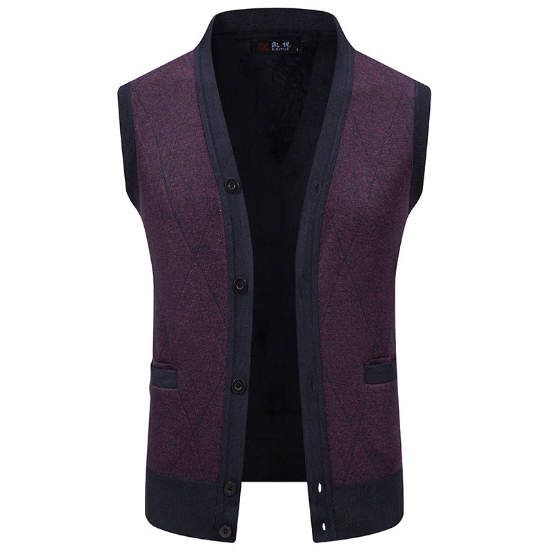 Men's fine-knit vest with V-neck, button placket and diamond pattern Mune Fashion